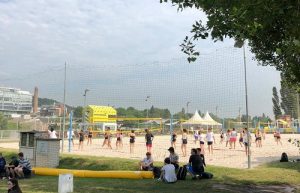 turnaj v beach volejbalu ročníků