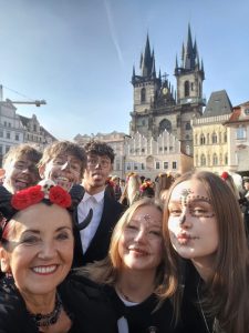 žáci na Staromáku