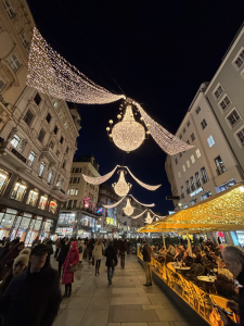 vánoční výzdoba v ulicích